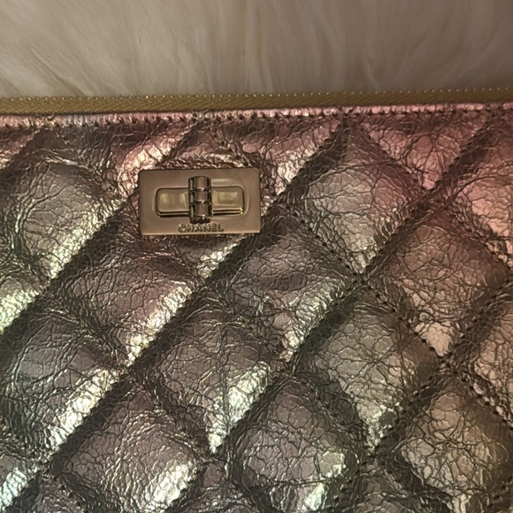 Chanel O bag - Picture 8 of 8